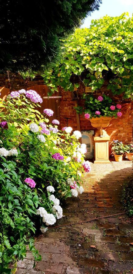 Ferienwohnung Villa Flora Celle Buitenkant foto